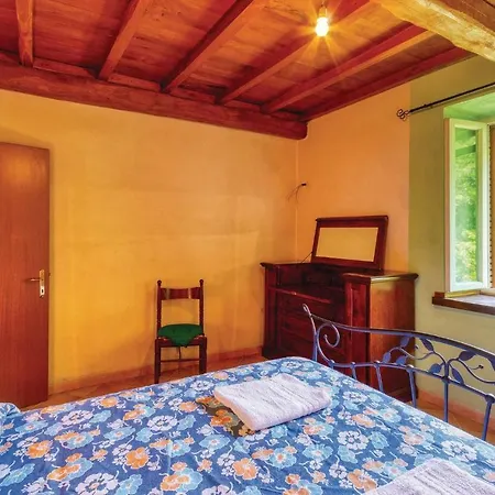 Prázdninový dům Three-bedroom Holiday In Turrite Cava Cardoso